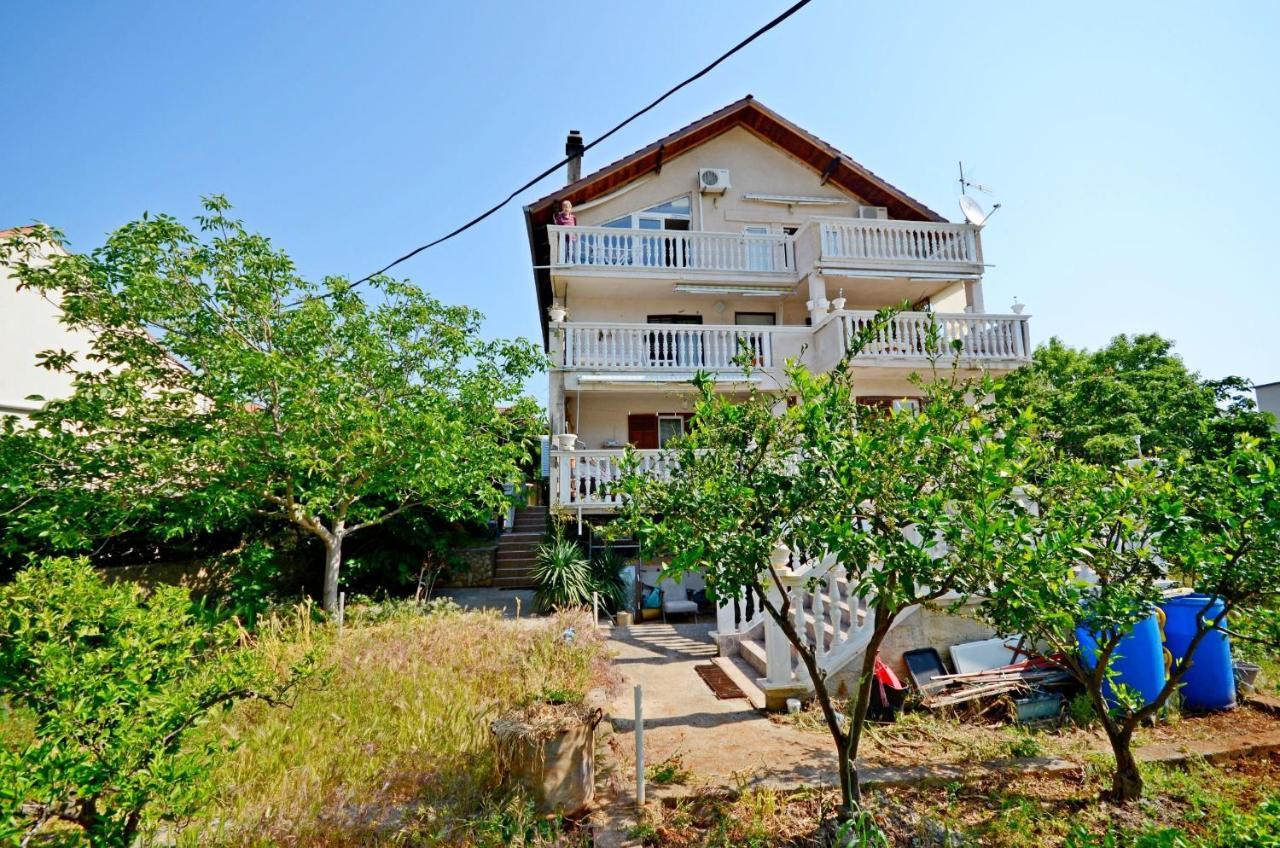 Apartment Branislava Rogoznica  Zewnętrze zdjęcie