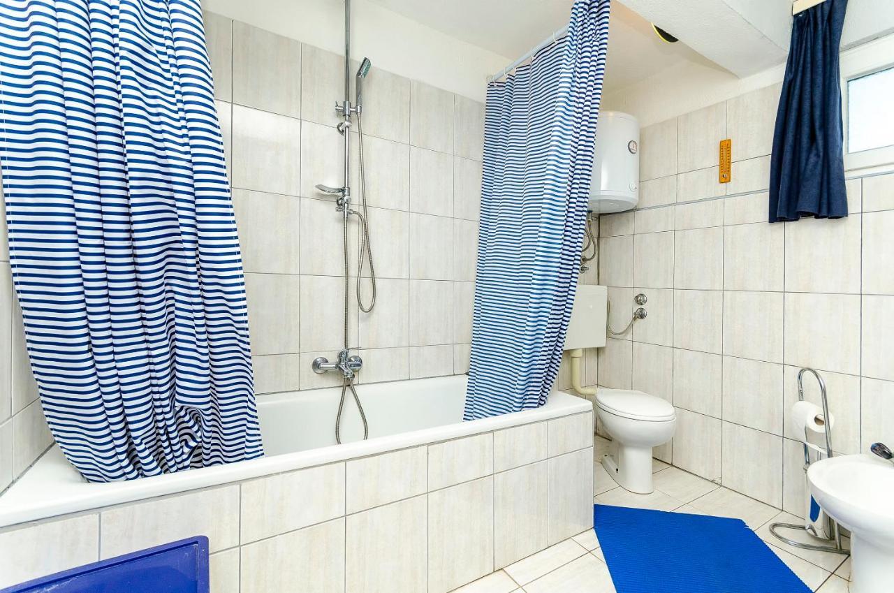 Apartment Branislava Rogoznica  Zewnętrze zdjęcie
