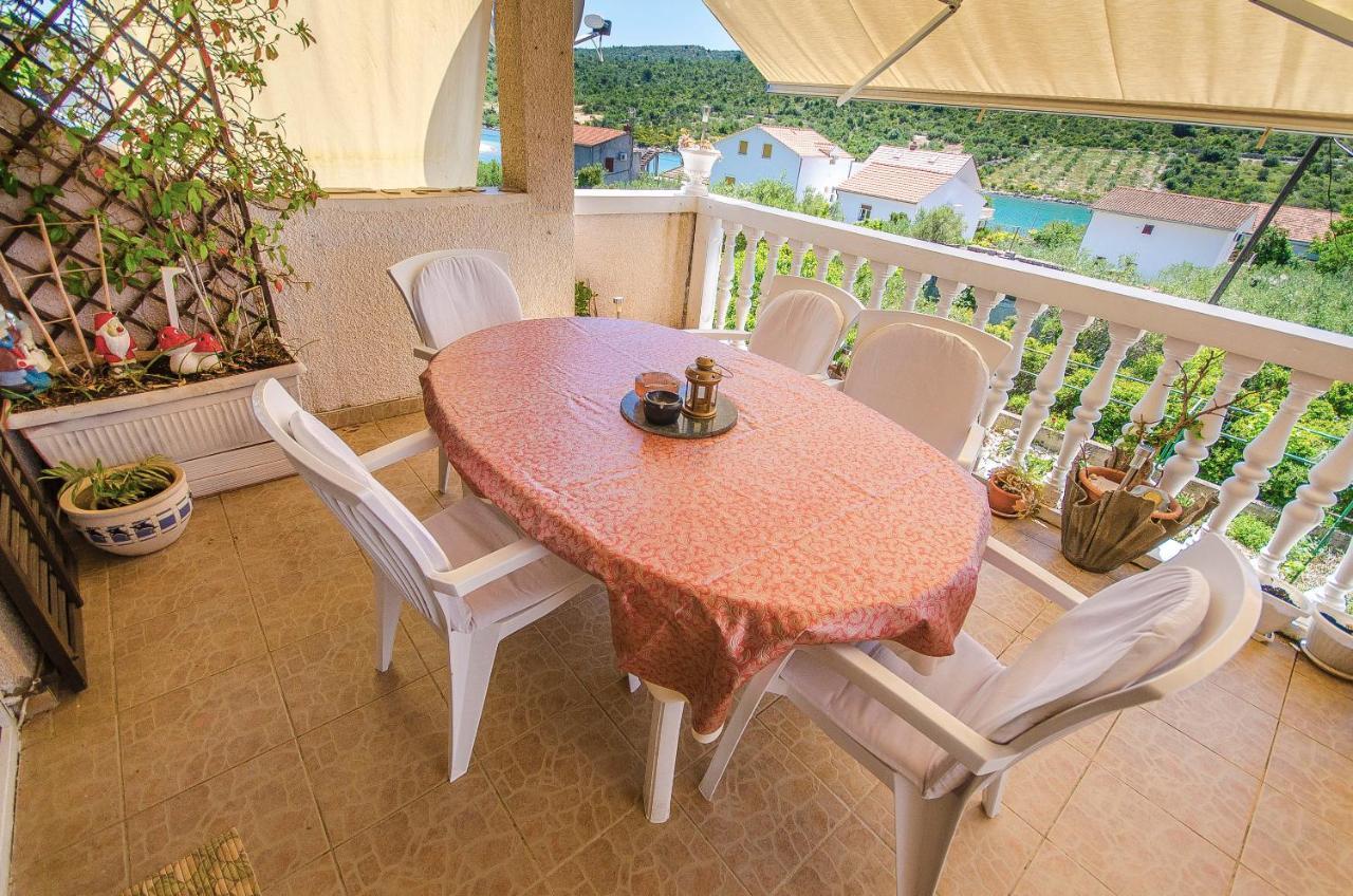 Apartment Branislava Rogoznica  Zewnętrze zdjęcie